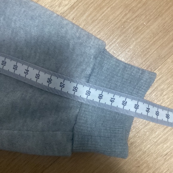 Grey Heart Hooded Jumper - Size 10 - Picture 8 of 8